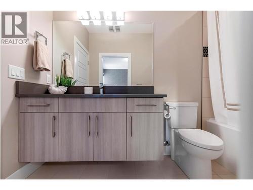 1673 Travertine Drive, Lake Country, BC - Indoor Photo Showing Bathroom