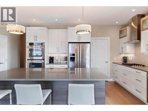 1673 Travertine Drive, Lake Country, BC - Indoor Photo Showing Kitchen With Upgraded Kitchen