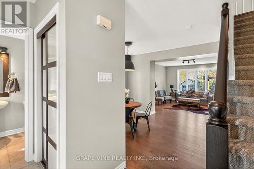 232 Burnaby Drive, Ottawa, ON - Indoor Photo Showing Other Room