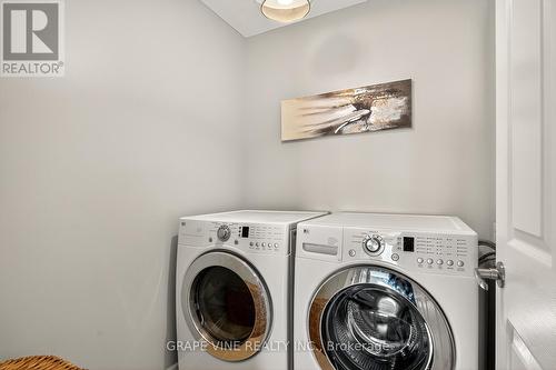 232 Burnaby Drive, Ottawa, ON - Indoor Photo Showing Laundry Room