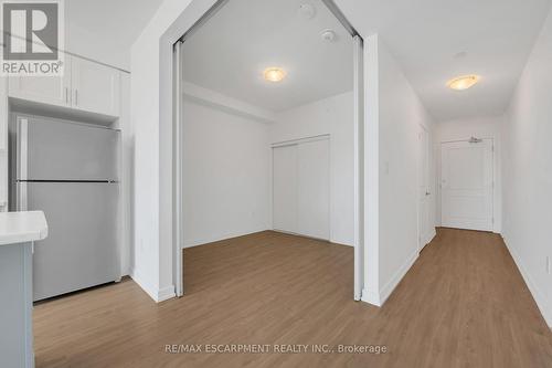 319 - 450 Dundas Street, Hamilton, ON - Indoor Photo Showing Other Room