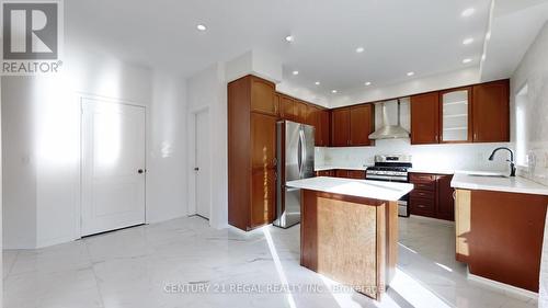 4274 Vivaldi Road, Burlington, ON - Indoor Photo Showing Kitchen