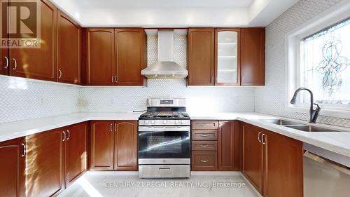 4274 Vivaldi Road, Burlington, ON - Indoor Photo Showing Kitchen With Double Sink