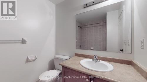 4274 Vivaldi Road, Burlington, ON - Indoor Photo Showing Bathroom