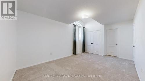 4274 Vivaldi Road, Burlington, ON - Indoor Photo Showing Other Room