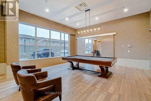 602 - 560 North Service Road, Grimsby, ON - Indoor Photo Showing Other Room