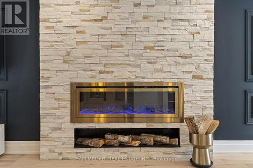 2284 Glastonbury Road, Burlington, ON - Indoor With Fireplace