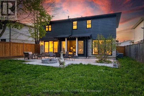 2284 Glastonbury Road, Burlington, ON - Outdoor