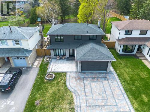 2284 Glastonbury Road, Burlington, ON - Outdoor With Deck Patio Veranda