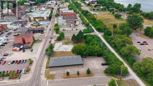 100 Victoria Street, Pembroke, ON 