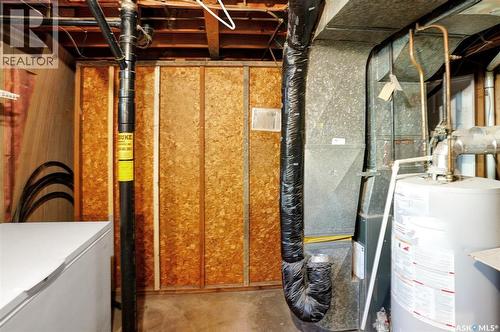 186 Coldwell Road, Regina, SK - Indoor Photo Showing Basement