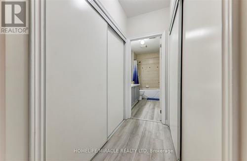 106 - 7340 Markham Road, Markham, ON - Indoor Photo Showing Bathroom