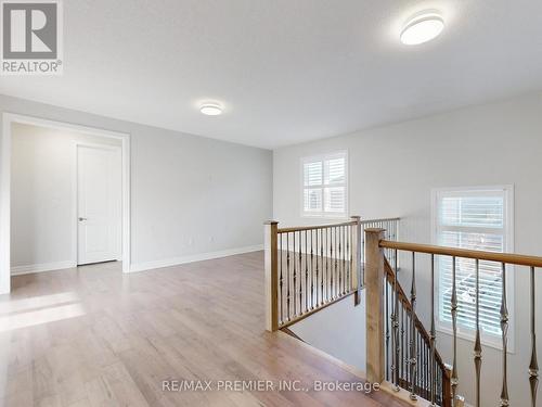 140 Magnolia Crescent, Oakville, ON - Indoor Photo Showing Other Room
