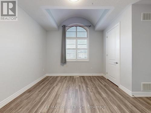 140 Magnolia Crescent, Oakville, ON - Indoor Photo Showing Other Room