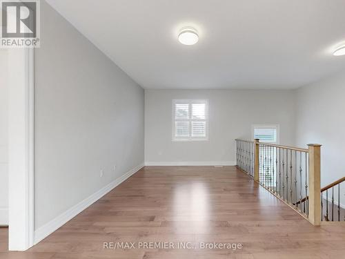 140 Magnolia Crescent, Oakville, ON - Indoor Photo Showing Other Room