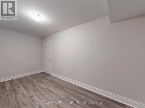 140 Magnolia Crescent, Oakville, ON - Indoor Photo Showing Other Room