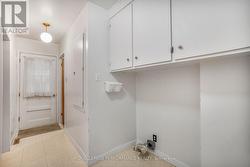 Espace laveuse secheuse plancher principal - 