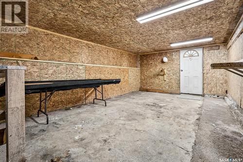 150 Iroquois Street E, Moose Jaw, SK - Outdoor