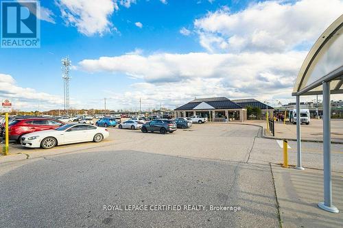 31 - 1095 Cooke Boulevard, Burlington, ON - Outdoor