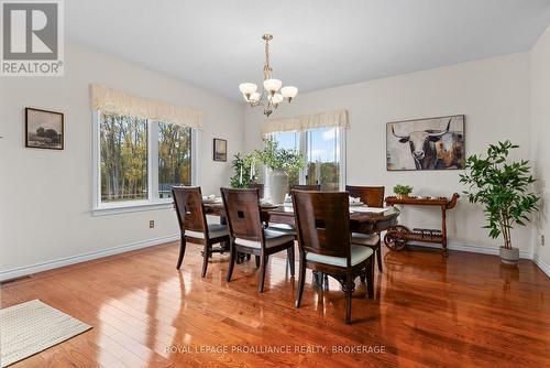 116 Schenk Street, Greater Napanee, ON - Indoor Photo Showing Dining Room