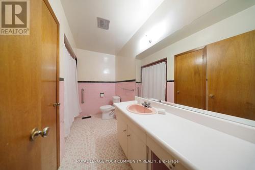 50 Felan Crescent, Toronto, ON - Indoor Photo Showing Other Room