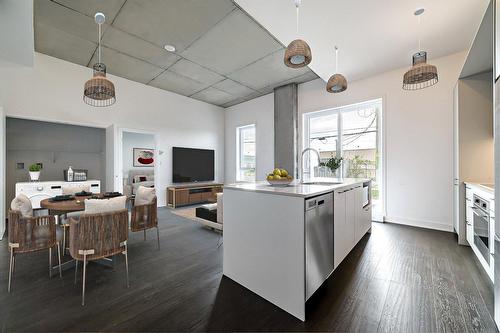 Kitchen - 105-7227 Boul. Newman, Montréal (Lasalle), QC - Indoor