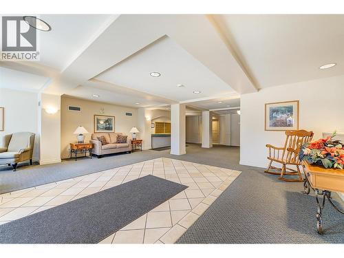 Front Entrance - 3890 Brown Rd - 3890 Brown Road Unit# 102, West Kelowna, BC - Indoor Photo Showing Other Room