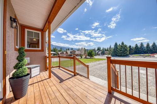 4453 Cedar Bay, Fairmont Hot Springs, BC - Outdoor With Deck Patio Veranda With Exterior