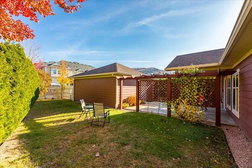 5323 Ptarmigan Street, Kelowna, BC - Outdoor