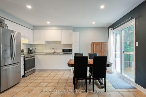 310 Shelburne Place, Shelburne, ON - Indoor Photo Showing Kitchen