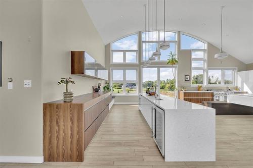 1421 Loudoun Road, Winnipeg, MB - Indoor