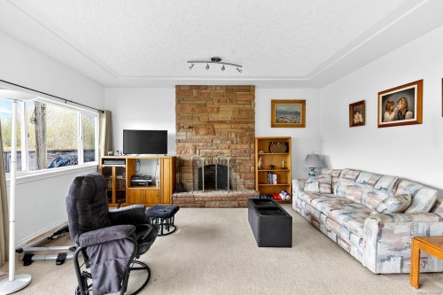 7799A Beaver Creek Rd, Port Alberni, BC 