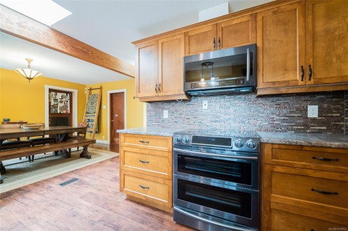 1634 Cedar Rd, Nanaimo, BC 