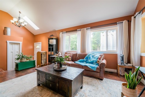 1634 Cedar Rd, Nanaimo, BC 