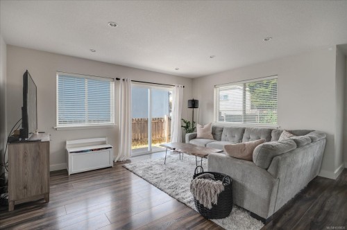 148 Victoria Rd, Nanaimo, BC 