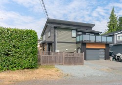 820 Brechin Rd  Nanaimo, BC V9S 2X4