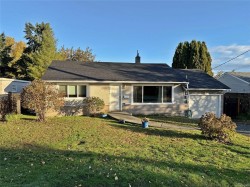 660 Chelsea St  Nanaimo, BC V9S 1Y1