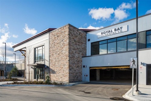 411-3564A Ryder Hesjedal Way, Colwood, BC - Outdoor