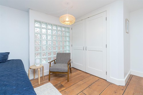 302-1407 Government St, Victoria, BC - Indoor Photo Showing Other Room