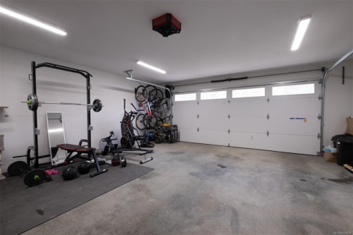 1700 Warn Way, Qualicum Beach, BC 