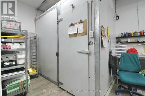 6 - 954 Leathorne Street, London South (South J), ON 