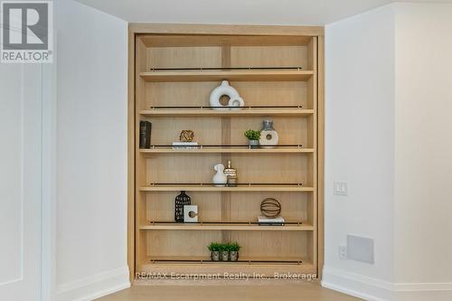 103 - 40 Old Mill Road, Oakville (Qe Queen Elizabeth), ON - Indoor Photo Showing Other Room