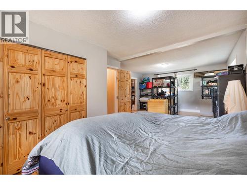 1325 Chimney Valley Road, Williams Lake, BC - Indoor Photo Showing Bedroom