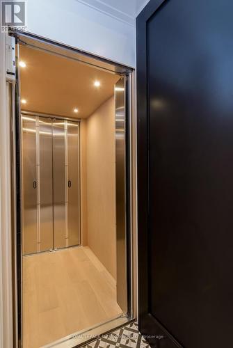 67 Davidson Drive, Vaughan, ON - Indoor Photo Showing Other Room