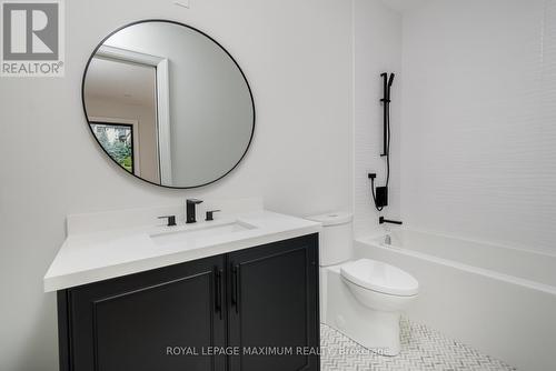 67 Davidson Drive, Vaughan, ON - Indoor Photo Showing Bathroom
