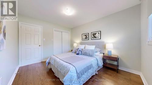50 Bedford Park Avenue, Richmond Hill, ON - Indoor Photo Showing Bedroom