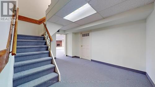 50 Bedford Park Avenue, Richmond Hill, ON - Indoor Photo Showing Other Room