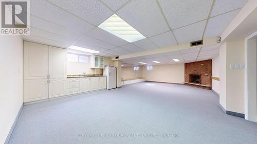 50 Bedford Park Avenue, Richmond Hill, ON - Indoor