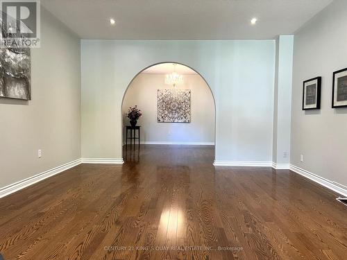 50 Bedford Park Avenue, Richmond Hill, ON - Indoor Photo Showing Other Room