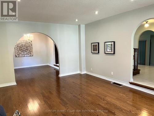 50 Bedford Park Avenue, Richmond Hill, ON - Indoor Photo Showing Other Room